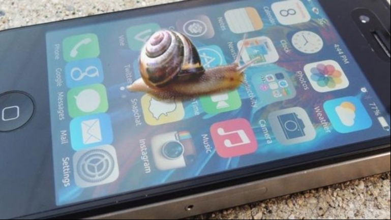 Por qué tu iPhone se hace más lento con el paso del tiempo