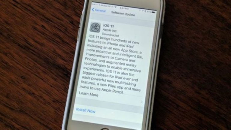 Tras el escándalo de las baterías de iPhone: ¿Actualizar o no actualizar?