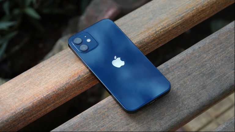 Merece la pena comprar el iPhone 12 en 2025