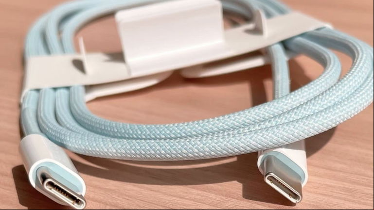 El cable USB-C del iPhone 15 será medio metro más largo