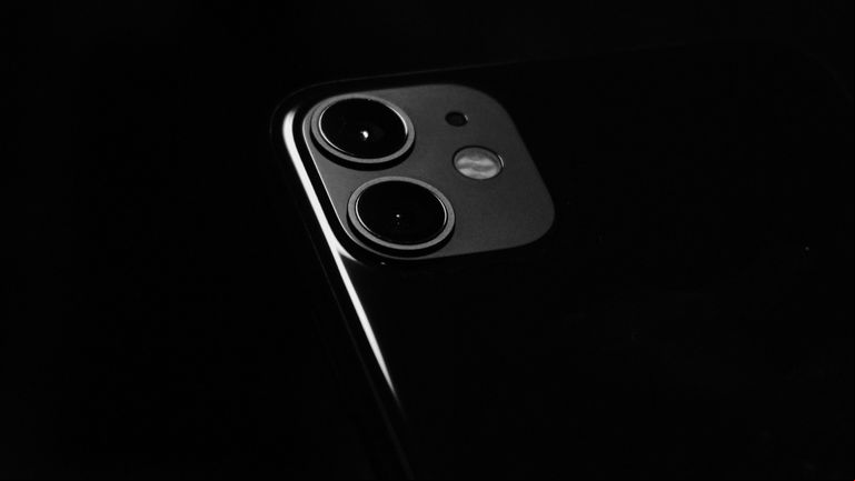 Amazon deja este iPhone con iOS 18 a cambio de tan solo 200 euros: a este precio sigue siendo una buena opción de compra